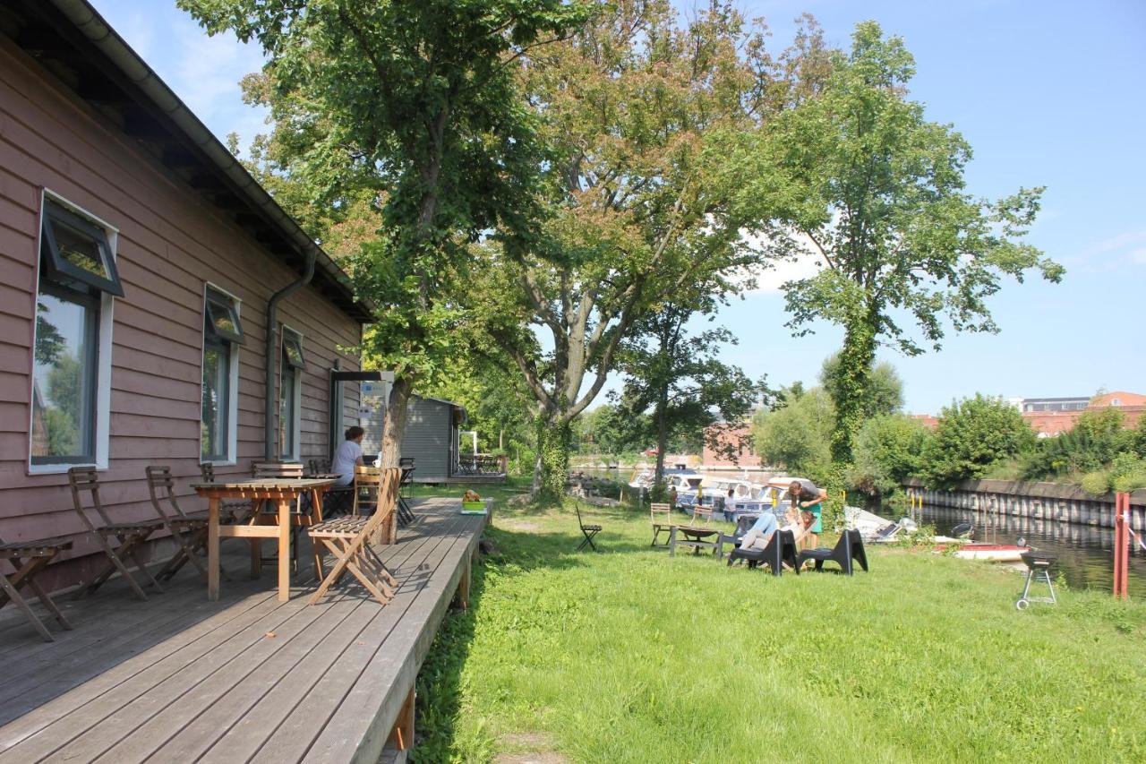 Hotel Wassersportzentrum Alte Feuerwache Brandenburg  Zewnętrze zdjęcie